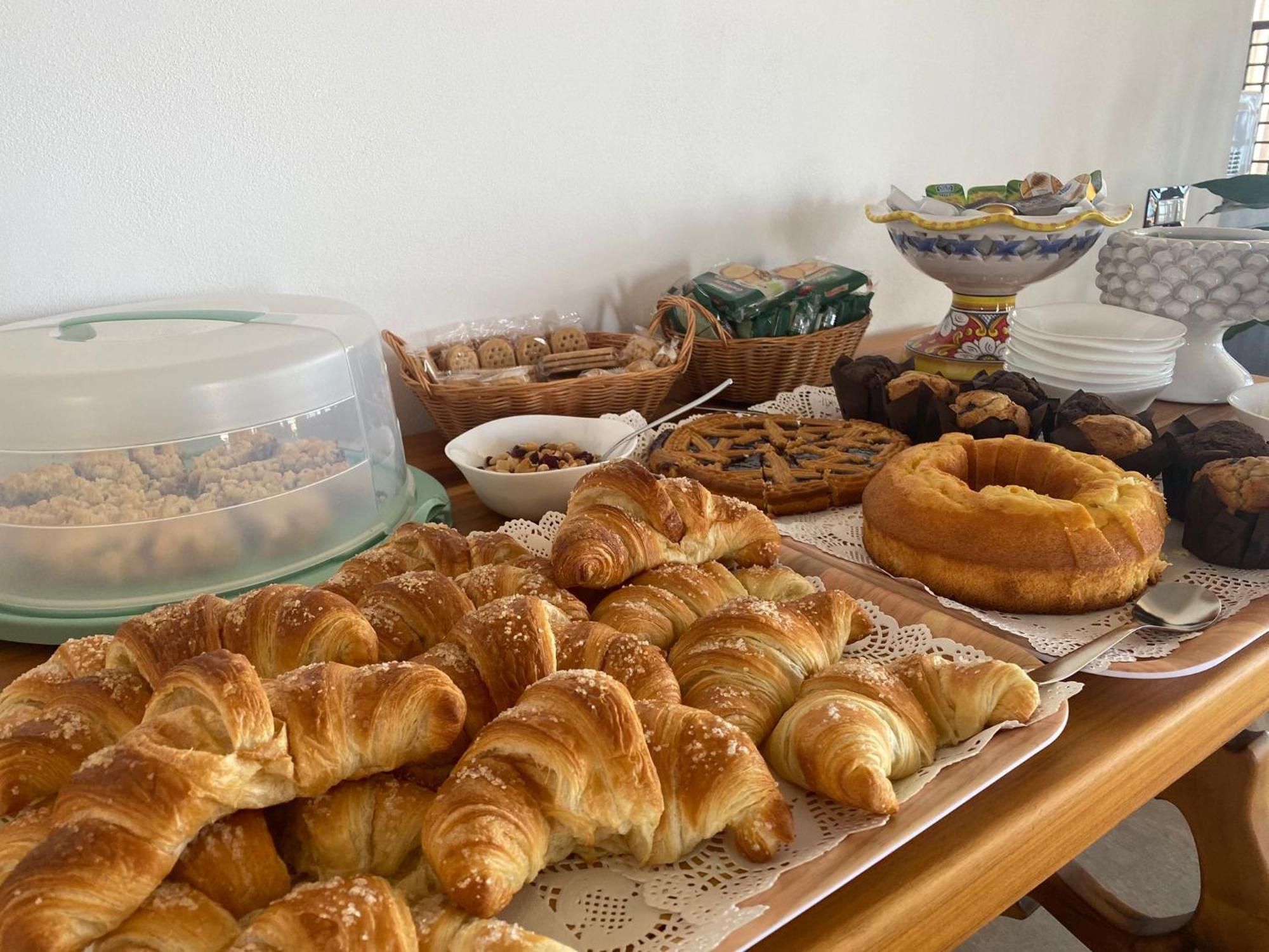 La Casa Di Pippo Flora Bed & Breakfast Agrigento Luaran gambar
